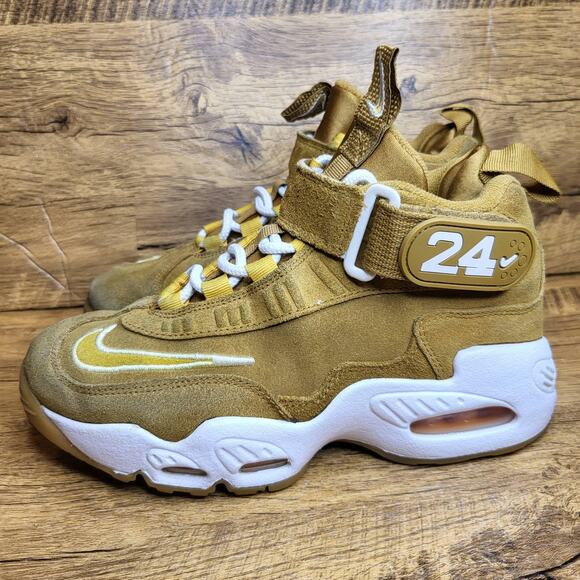 Nike Air Griffey Max 1 Wheat suede high top sneaker size 4 Youth. - Picture 4 of 13